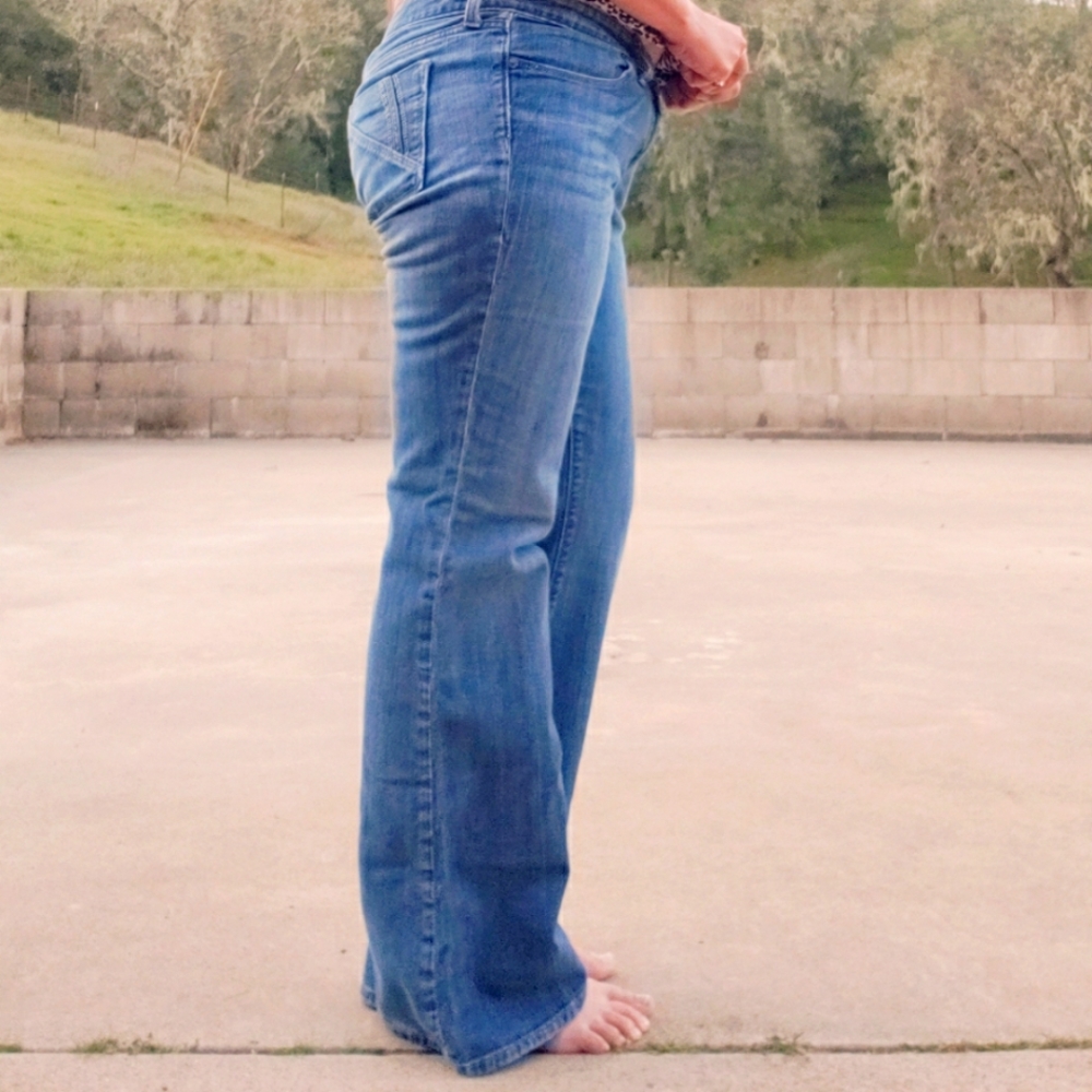Gap Flared blue jeans
